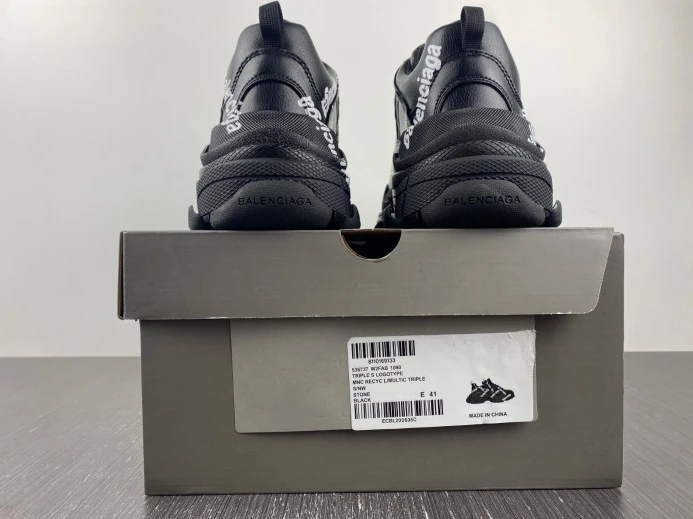 Fashionable BLCG TRIPLE S SNEAKER 536737 W2FAB 2394