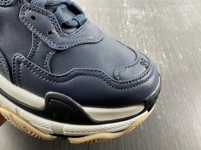 Fashionable BLCG TRIPLE S SNEAKER 536737 W2FAD 2362