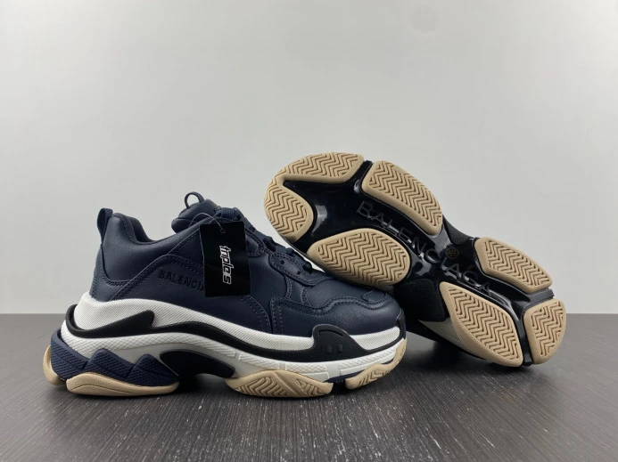 Fashionable BLCG TRIPLE S SNEAKER 536737 W2FAD 2362