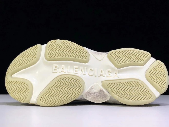 Fashionable BLCG Triple S Curry 516440 W09O2 2537