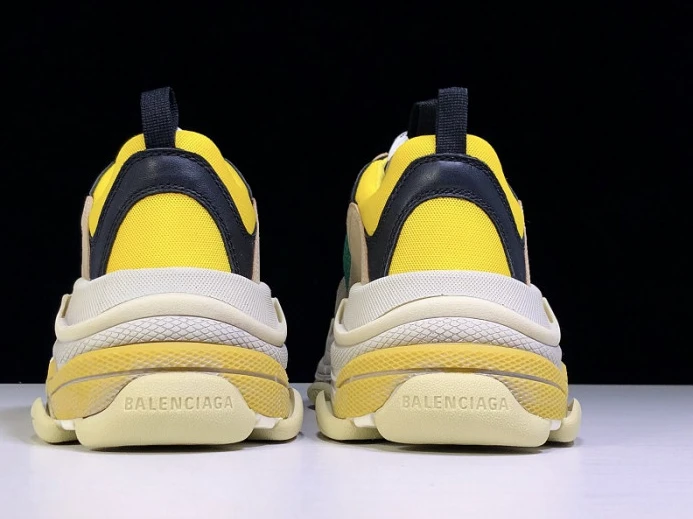 Fashionable BLCG Triple S Curry 516440 W09O2 2537