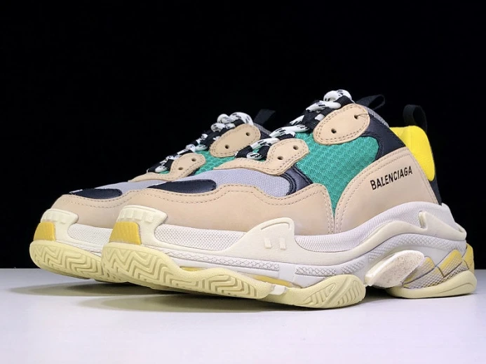 Fashionable BLCG Triple S Curry 516440 W09O2 2537