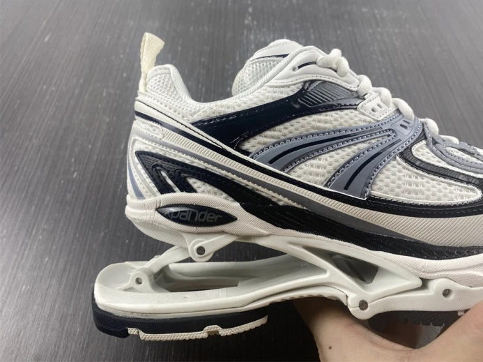 Fashionable BLCG X-Pander SNEAKER 653870 W2RA4 2434