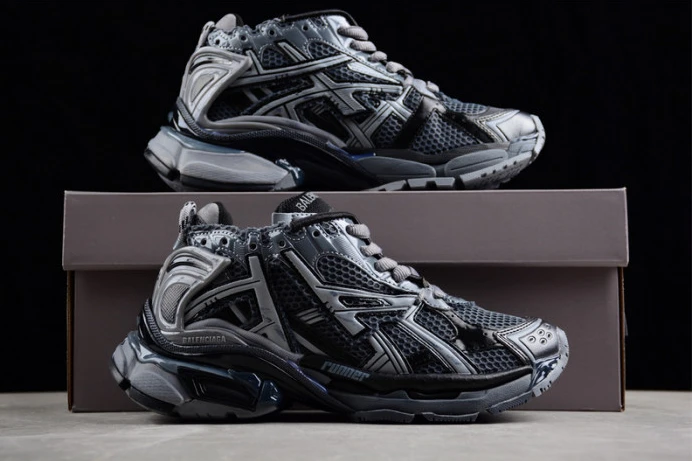 Fashionable Ba*len*cia*ga runner w3rbr 2340
