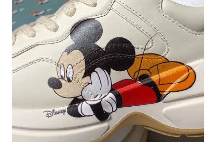Fashionable DISNEY & GUCC 602049 DRW00 2909