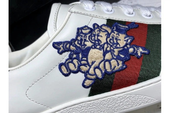 Fashionable GUCC ACE EMBROIDERED LOW-TOP SNEAKER 2916