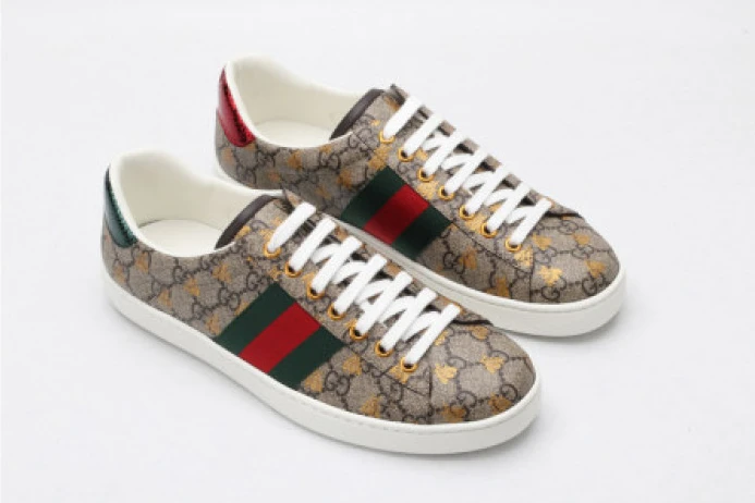 Fashionable GUCC ACE EMBROIDERED LOW-TOP SNEAKER 548950 9N020 2926