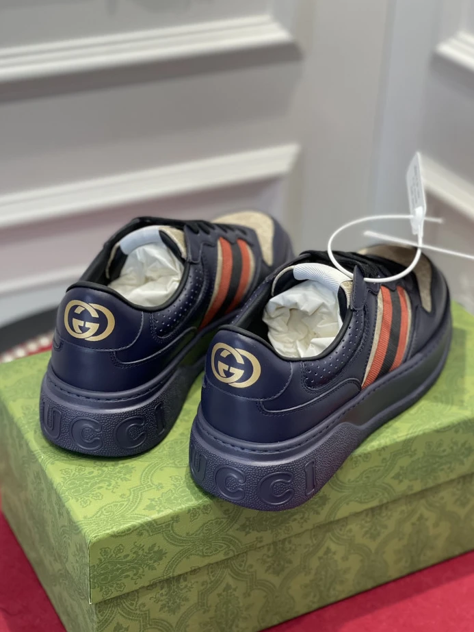 Fashionable GUCC LOW-TOP SNEAKER 2865