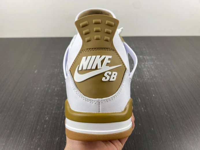 Fashionable Jordan 4 Retro SB DR5415- 992