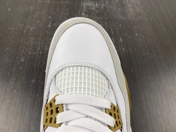Fashionable Jordan 4 Retro SB DR5415- 992