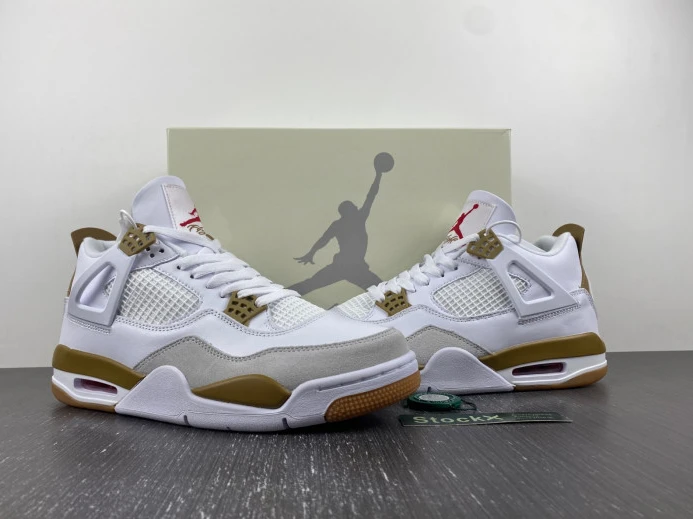Fashionable Jordan 4 Retro SB DR5415- 992