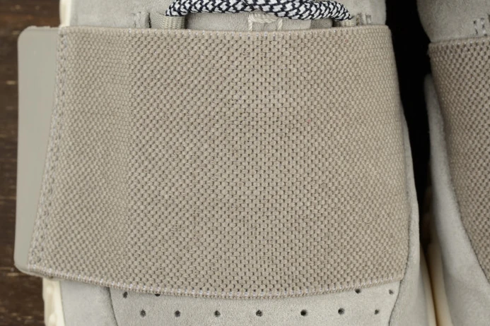 Fashionable Kanye West x adidas Yeezy 750 Boost Grey B 380