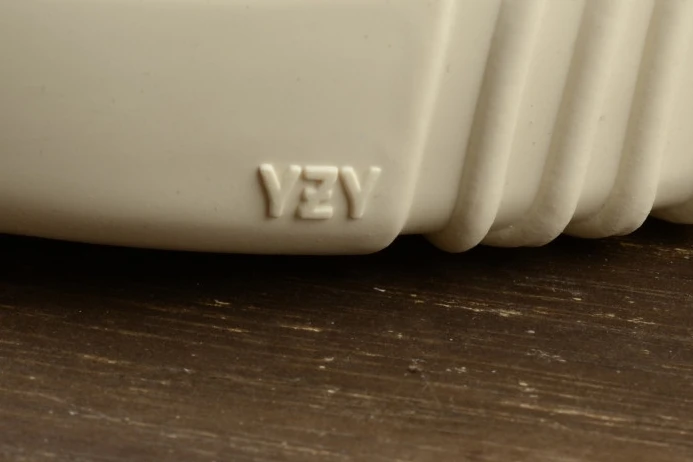 Fashionable Kanye West x adidas Yeezy 750 Boost Grey B 380