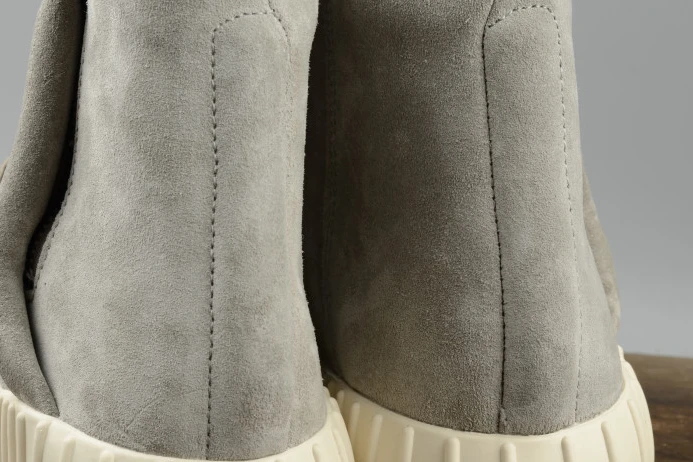 Fashionable Kanye West x adidas Yeezy 750 Boost Grey B 380