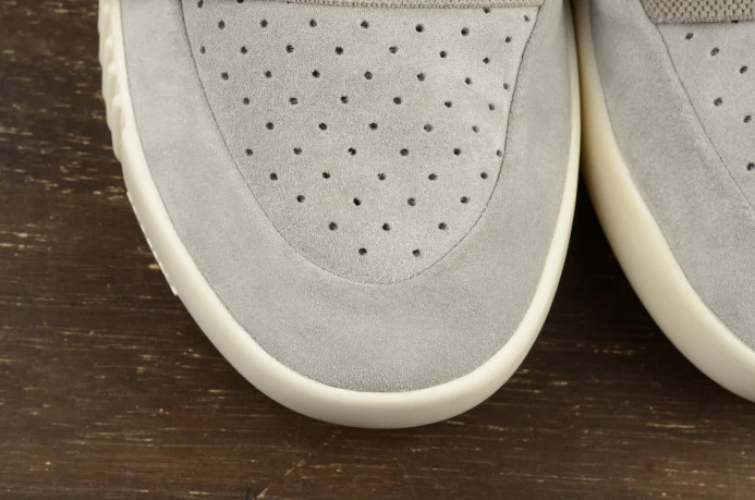 Fashionable Kanye West x adidas Yeezy 750 Boost Grey B 380