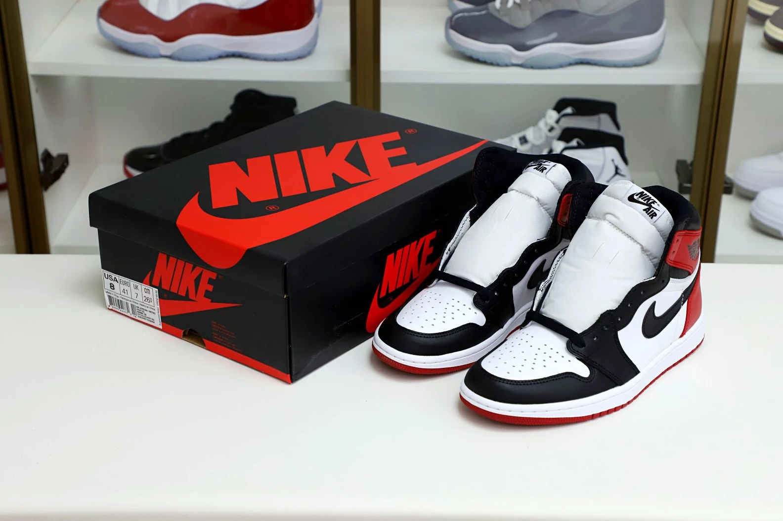 Fashionable Kimikick Air Jordan 1 Retro Black Toe (2016) 1962