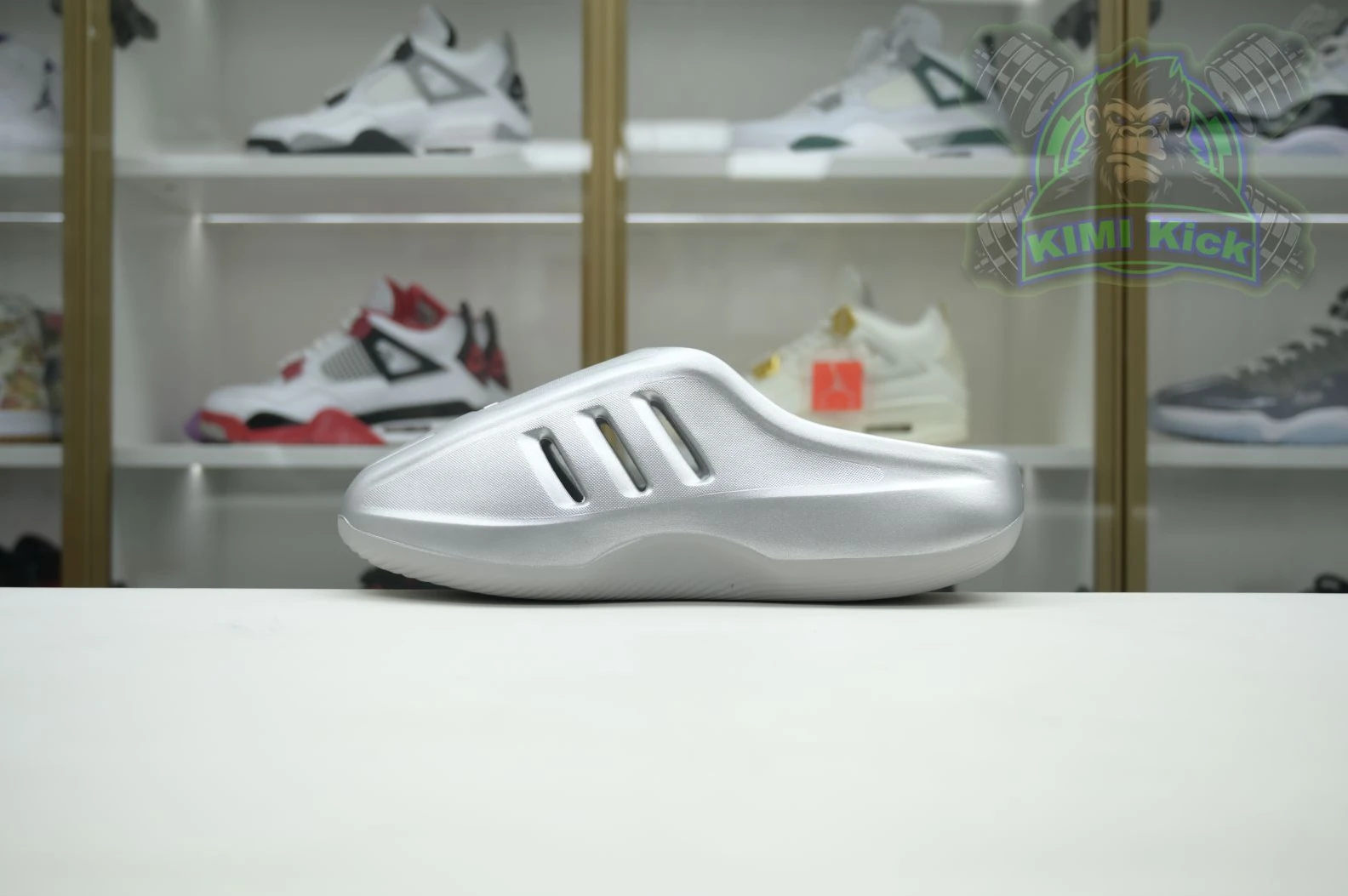 Fashionable Kimikick adidas adiFOM IlInfnity Mule 3