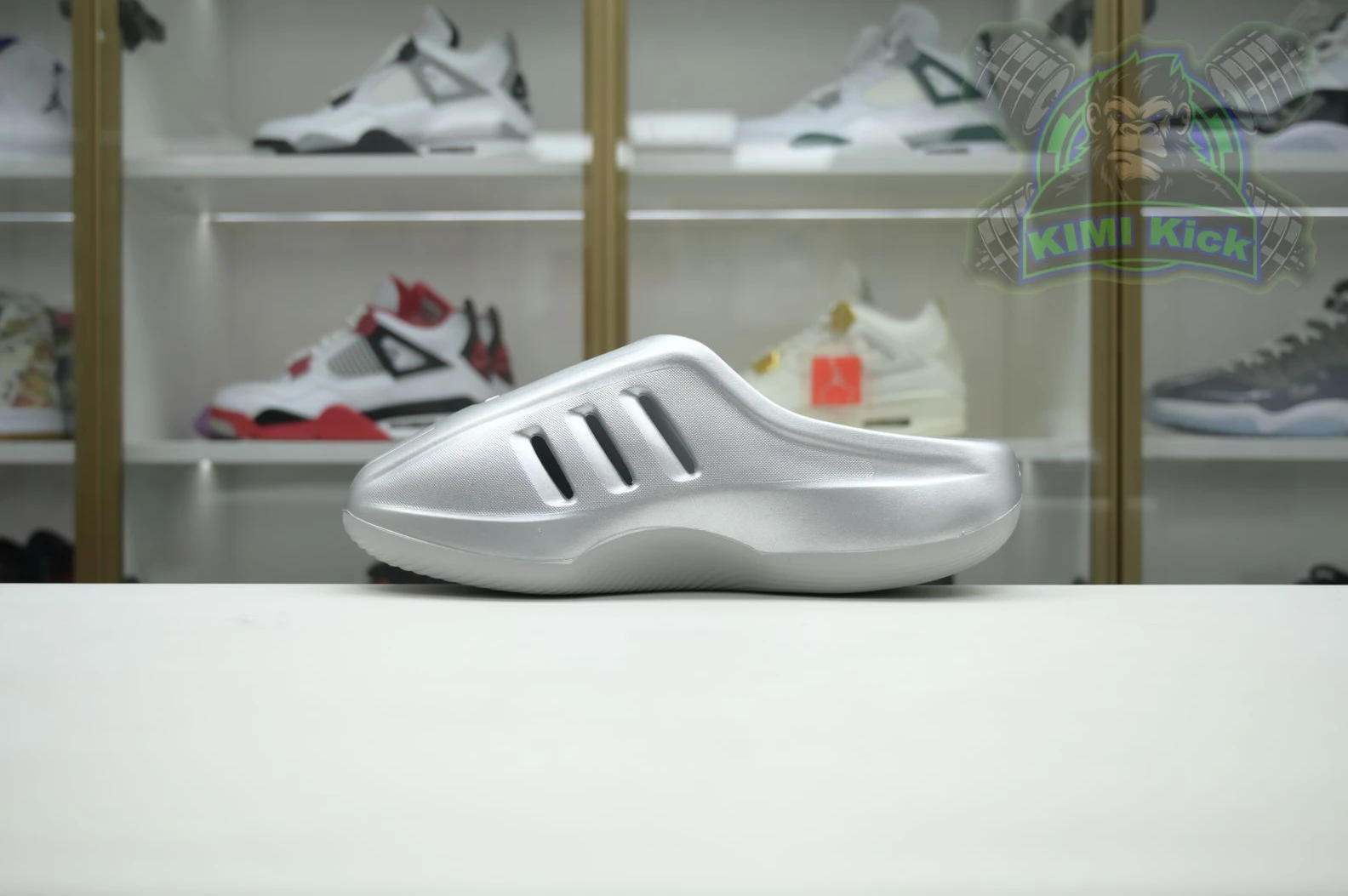 Fashionable Kimikick adidas adiFOM IlInfnity Mule 3