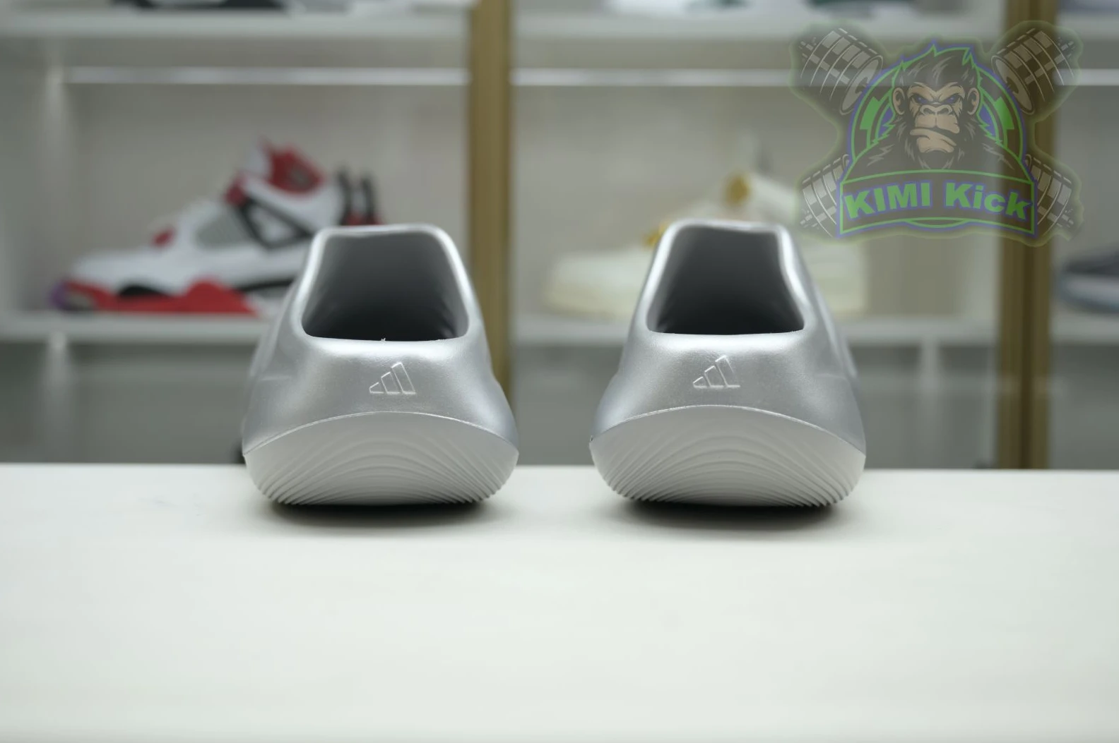 Fashionable Kimikick adidas adiFOM IlInfnity Mule 3