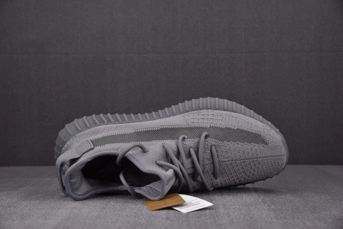 Fashionable ad*s yeezy 350 boost v2‘space ash’ if 116