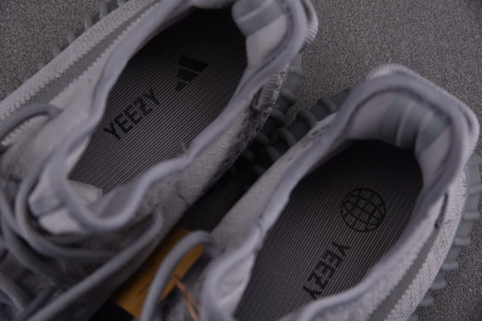 Fashionable ad*s yeezy 350 boost v2‘space ash’ if 116