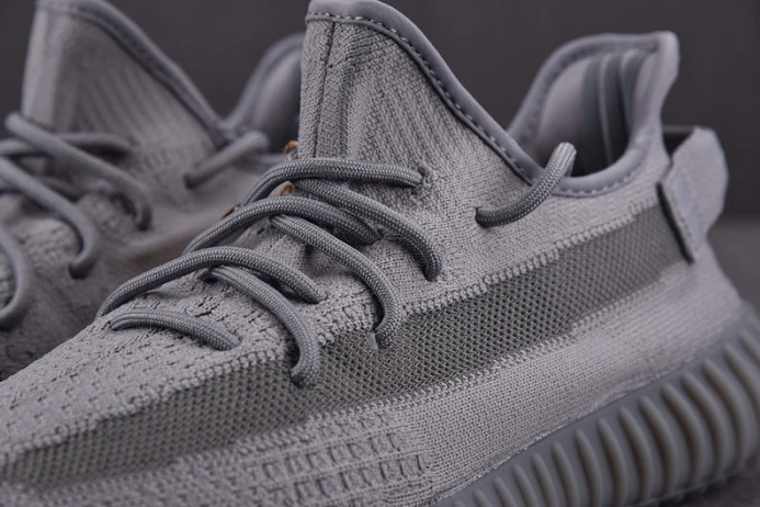 Fashionable ad*s yeezy 350 boost v2‘space ash’ if 116