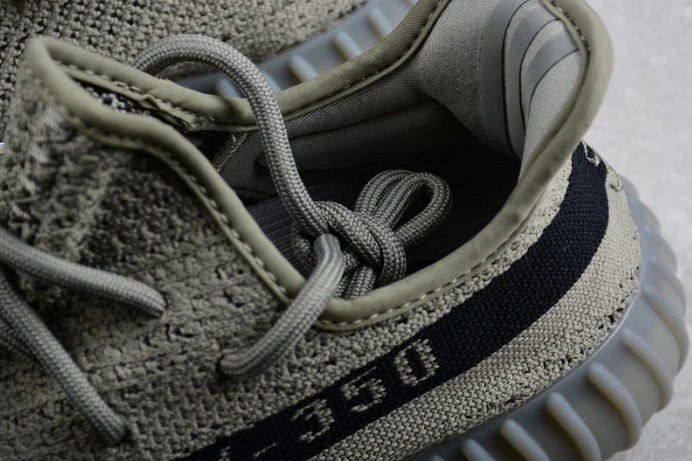 Fashionable ad*s yeezy boost 350 v2 granite hq 114