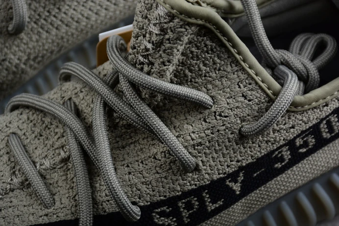 Fashionable ad*s yeezy boost 350 v2 granite hq 114