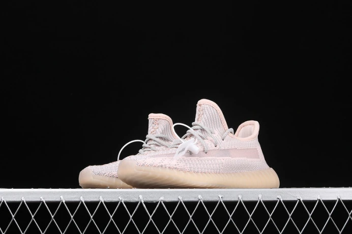 Fashionable kids ad*s yeezy boost 350 v2 synth “non-reflective” 168