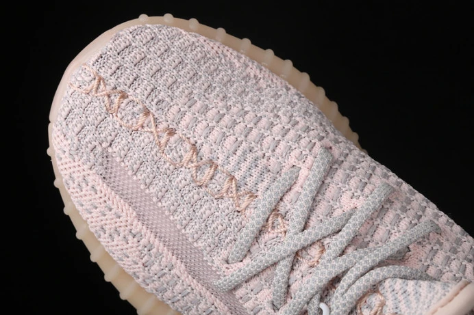 Fashionable kids ad*s yeezy boost 350 v2 synth “non-reflective” 168