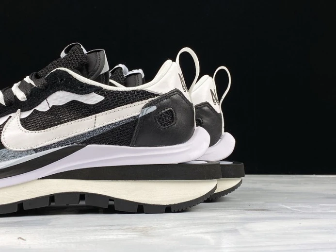 Fashionable sacai x nike pegasua vaporfly black white ci9928- 3113