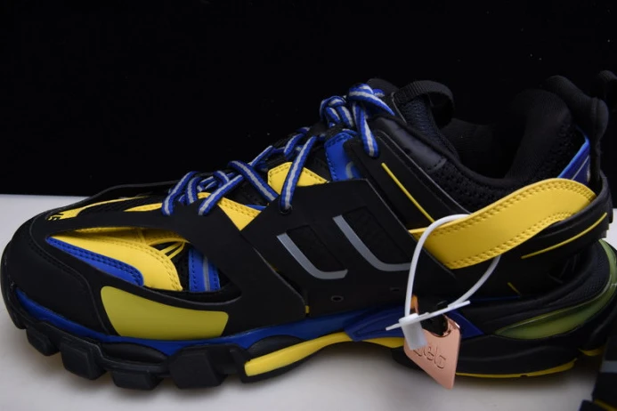 Fashionable sneaker tess.s.gomma 2099