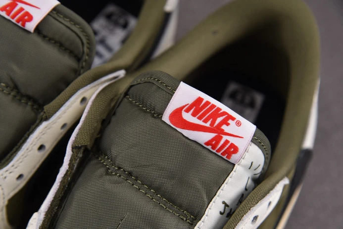 Fashionable travis scott x air jordan 1 low og “medium olive” dm7866- 1366
