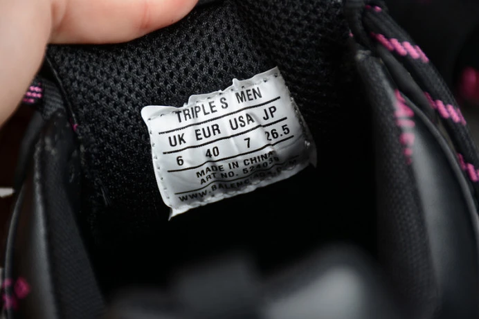 Fashionable triples trainer sneakers letters 2139