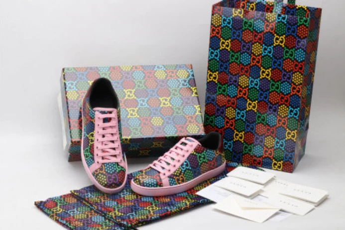 GUCC ACE EMBROIDERED LOW-TOP SNEAKER 610085 H2020 EasyMatch 2918