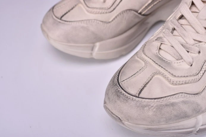 GUCC RHYTON VINTAGE TRAINER SNEAKER 498916 A9L00 Trendy 2908