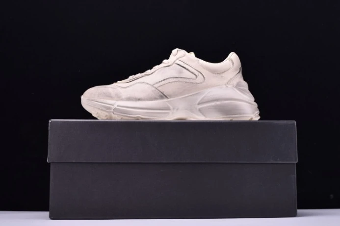 GUCC RHYTON VINTAGE TRAINER SNEAKER 498916 A9L00 Trendy 2908