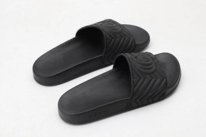 GUCC SLIPPERS ALL BLACK WellDesigned 2941