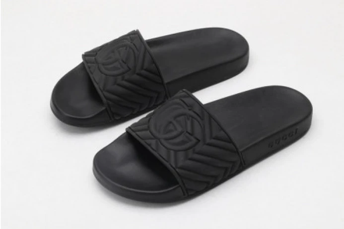 GUCC SLIPPERS ALL BLACK WellDesigned 2941