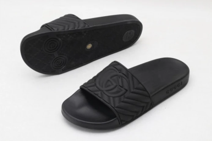 GUCC SLIPPERS ALL BLACK WellDesigned 2941