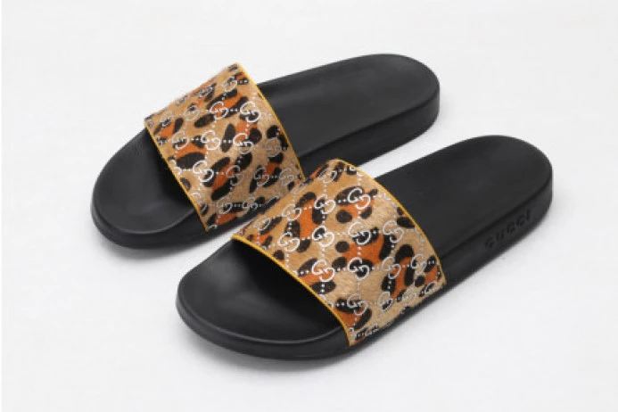 GUCC SLIPPERS LEOPARD PRINT DailyWear 2940