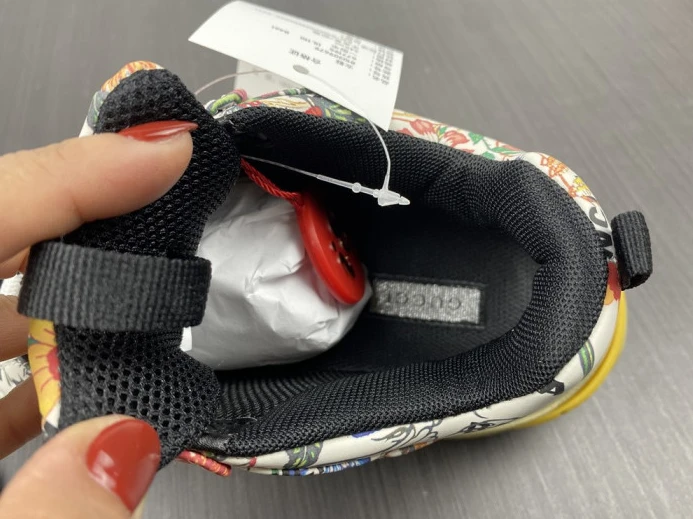 GUCC*BLCG TRIPLE S SNEAKER 677195 UL110 SmartChoice 2499