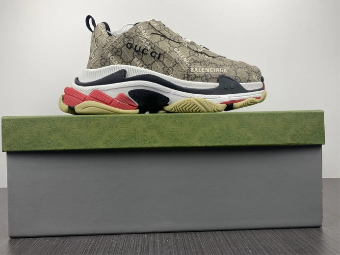GUCC*BLCG TRIPLE S SNEAKER 681066 ULZ10 HighQuality 2496
