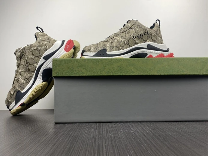 GUCC*BLCG TRIPLE S SNEAKER 681066 ULZ10 HighQuality 2496