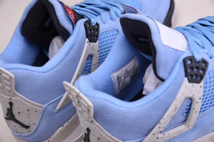 GoAnywhere AIR JORDAN 4 University Blue CT8527- 1025