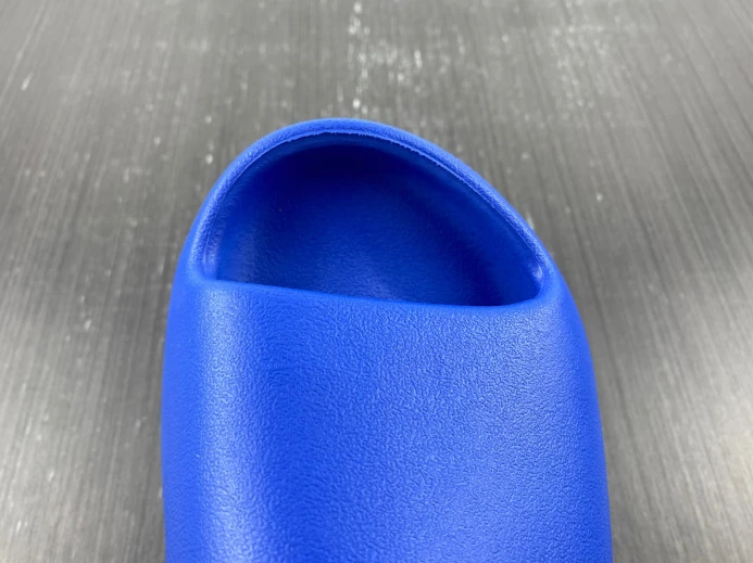 GoAnywhere Adidas Yeezy Slide Azure ID 389