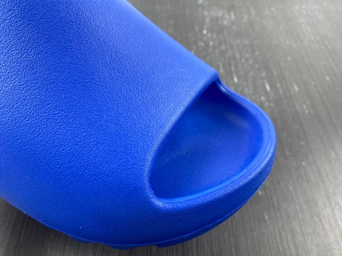 GoAnywhere Adidas Yeezy Slide Azure ID 389
