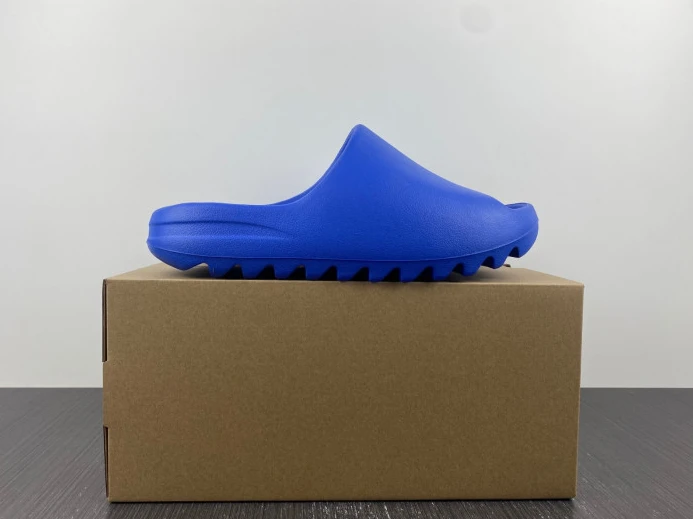 GoAnywhere Adidas Yeezy Slide Azure ID 389