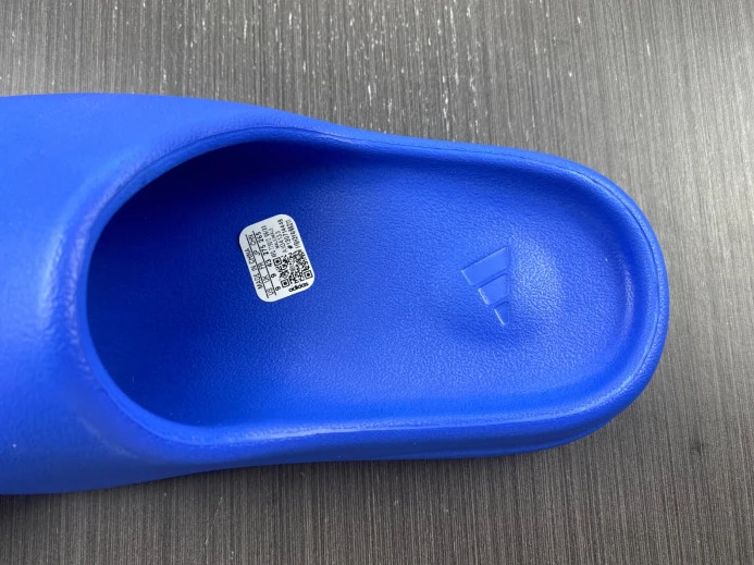 GoAnywhere Adidas Yeezy Slide Azure ID 389