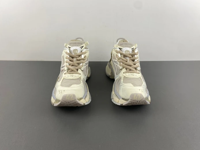 GoAnywhere BLCG RUNNER SNEAKER 772767 W3RNY 2402